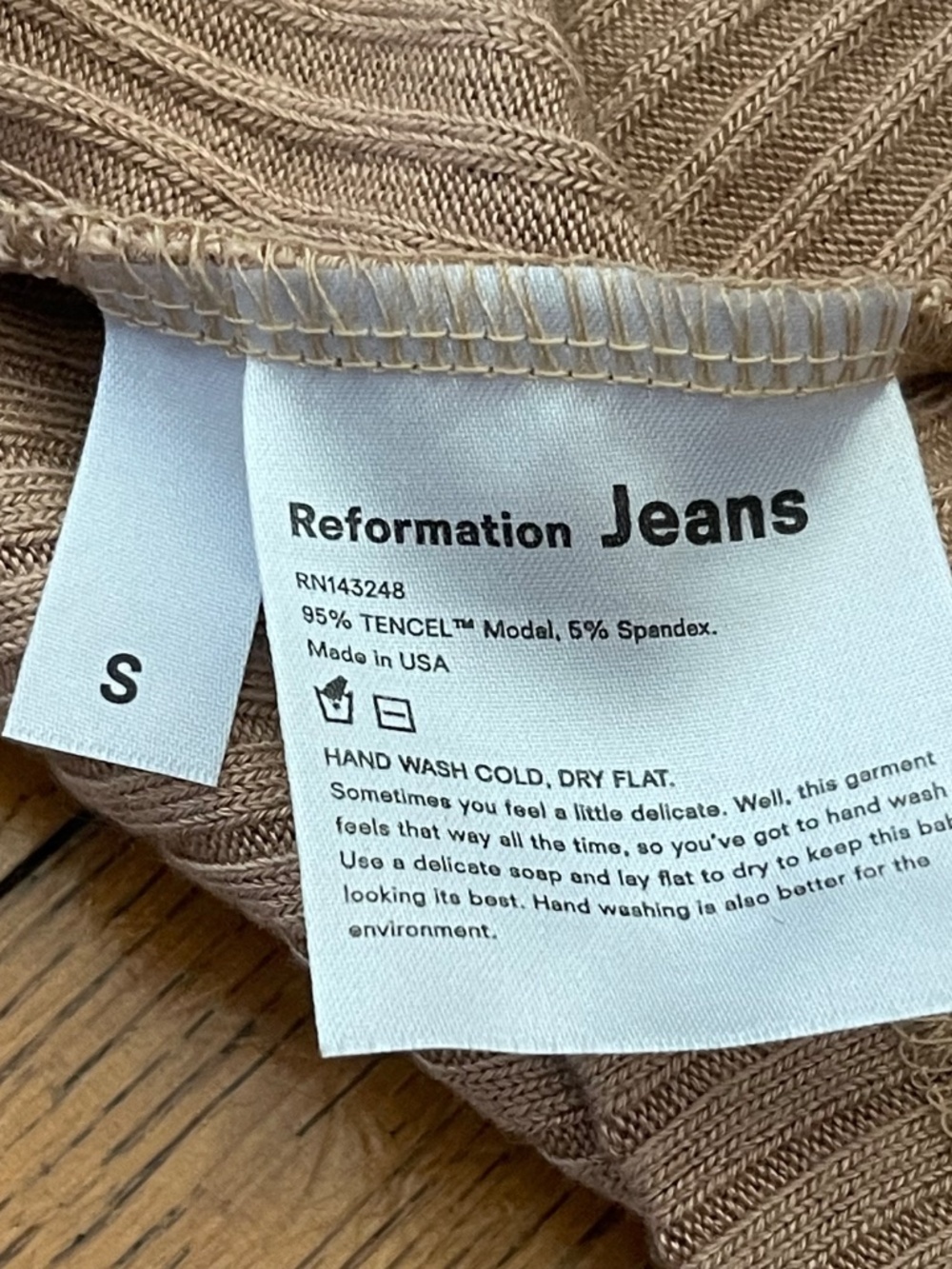 Reformation Wednesday Ribbed Midi Dress - Picture 8 of 10